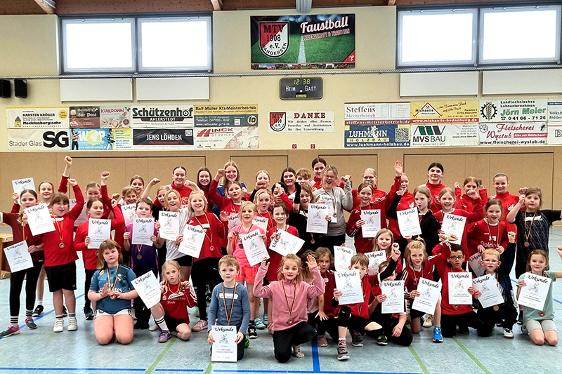 Grundschulturnier Halle 2025 26 300dpi 800x533px